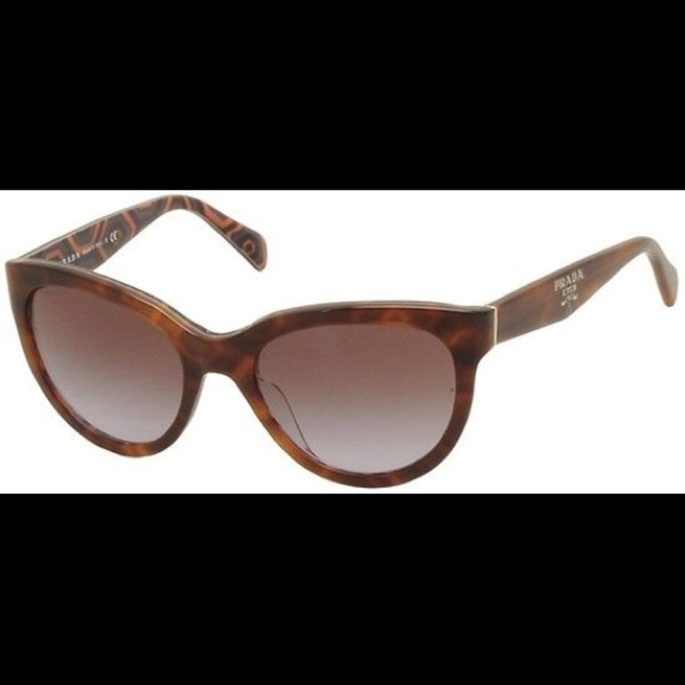 Prada Sunglasses SPR05P